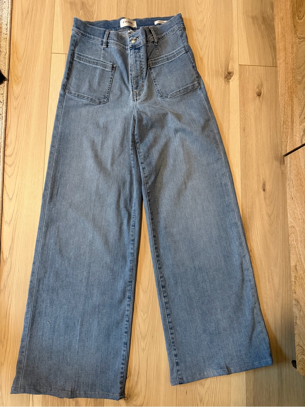 Frame Denim High-Rise Wide Leg Jeans in Light Blue